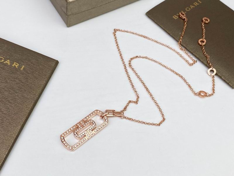 Bvlgari necklace 08yxq09 (5)