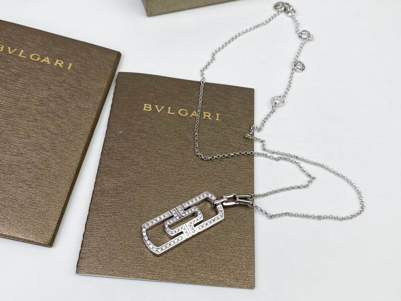 Bvlgari necklace 08yxq09 (6)