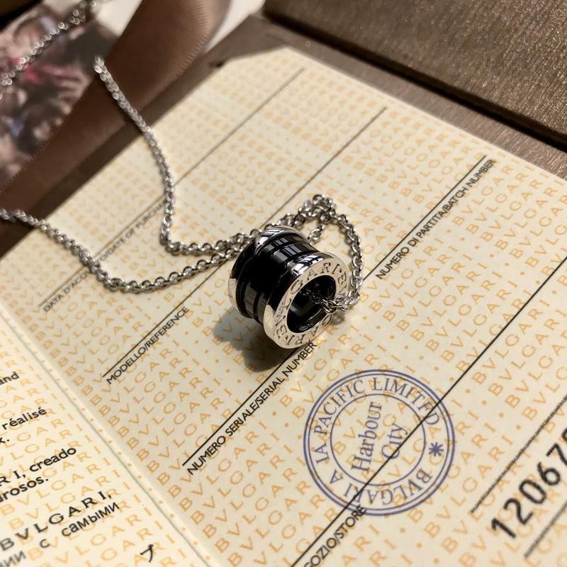 Bvlgari necklace 08yxq10 (4)