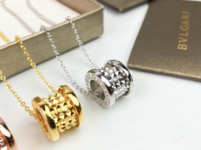 Bvlgari necklace 08yxq15 (8)