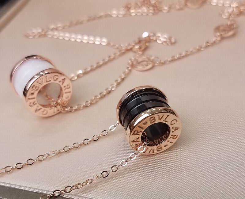 Bvlgari necklace 08yxq23 (3)