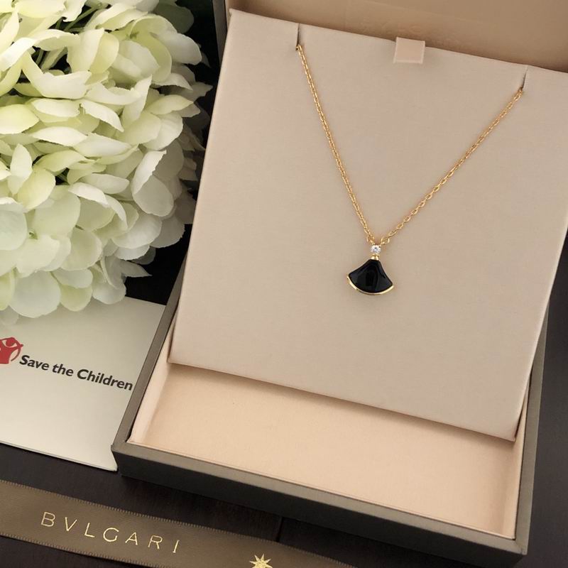 Bvlgari necklace 09yxq01 (3)