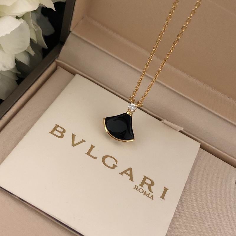Bvlgari necklace 09yxq01 (5)