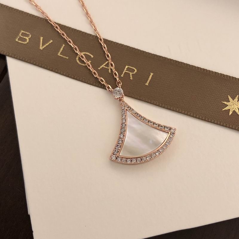 Bvlgari necklace 09yxq09 (1)