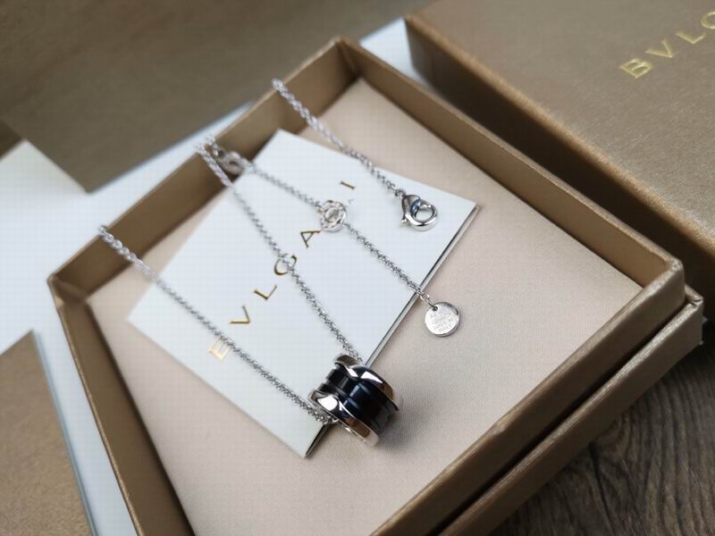 Bvlgari necklace 09yxq11 (6)