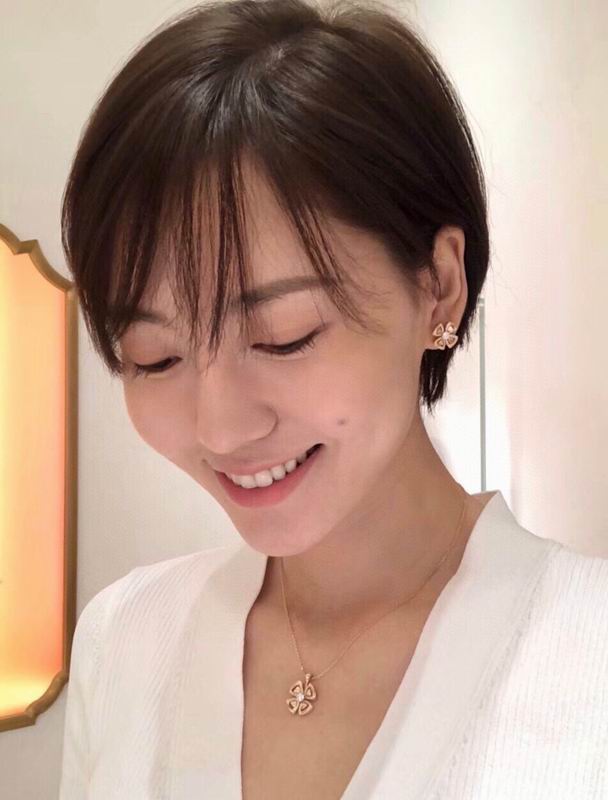 Bvlgari necklace 09yxq12 (8)