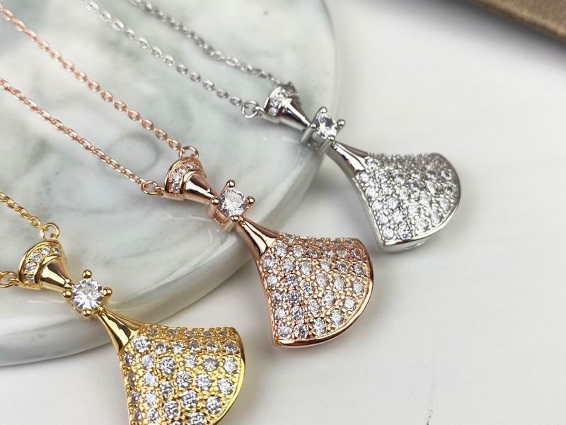Bvlgari necklace 09yxq13 (2)
