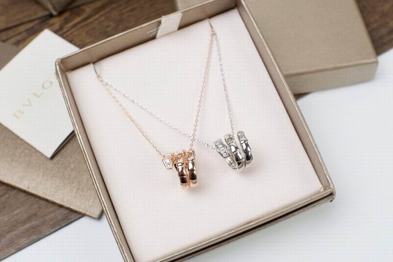Bvlgari necklace 09yxq17 (4)
