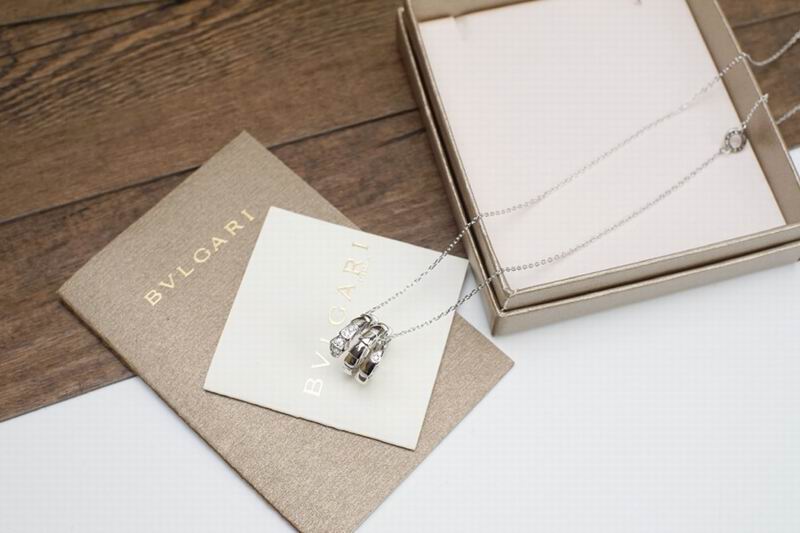 Bvlgari necklace 09yxq17 (8)