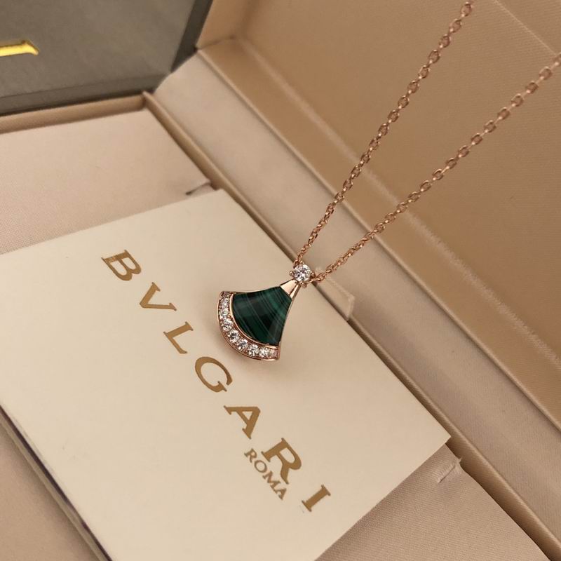 Bvlgari necklace 09yxq24 (6)