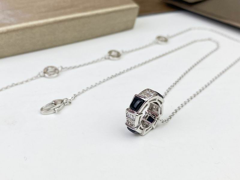 Bvlgari necklace 09yxq28 (5)