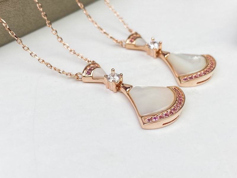 Bvlgari necklace 09yxq29 (5)