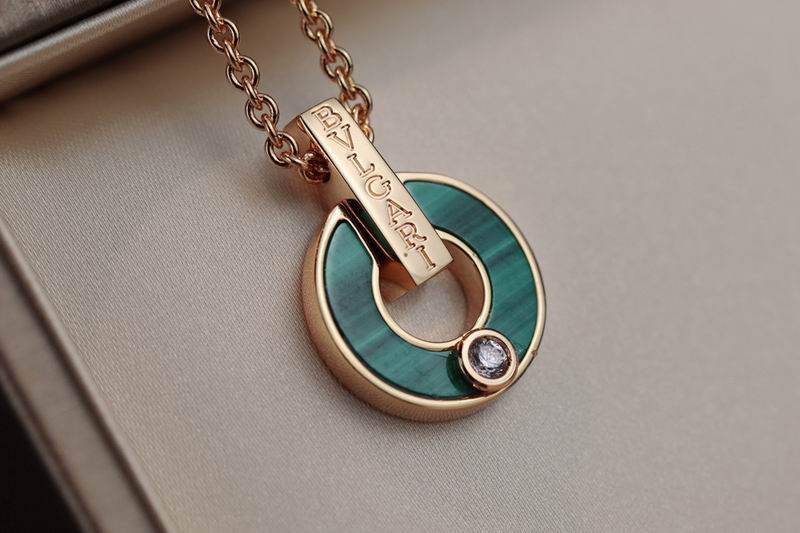 Bvlgari necklace 09yxq32 (6)