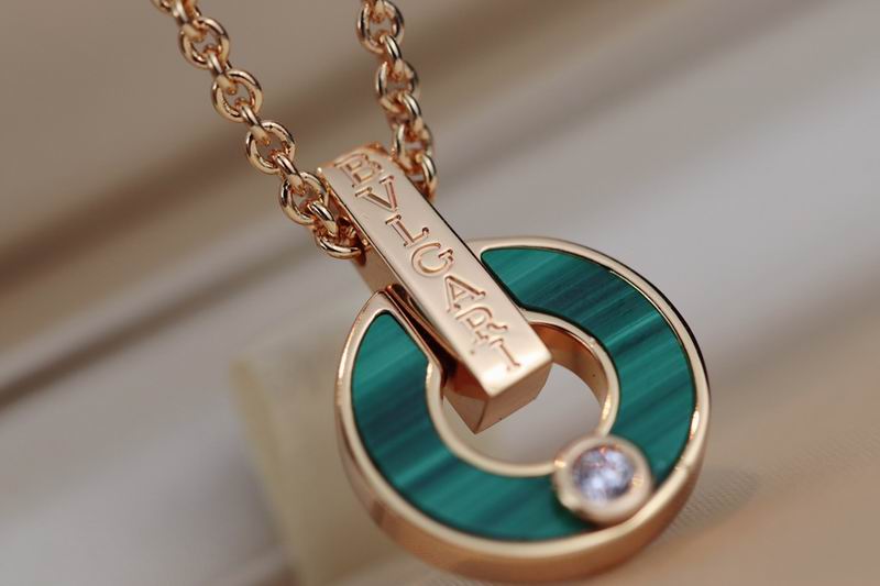 Bvlgari necklace 09yxq32 (7)