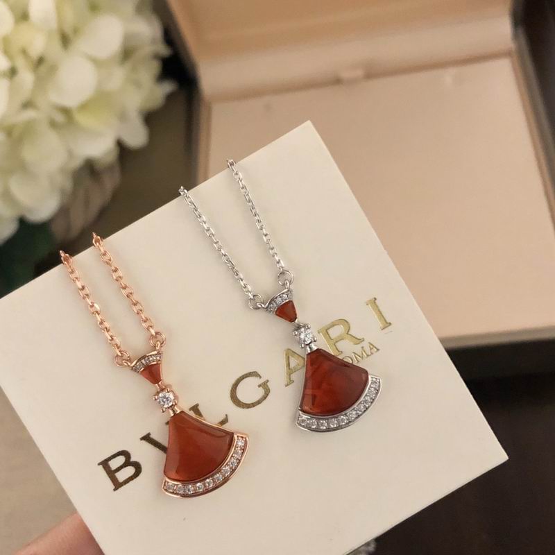 Bvlgari necklace 09yxq35 (2)