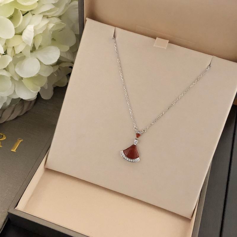 Bvlgari necklace 09yxq35 (4)