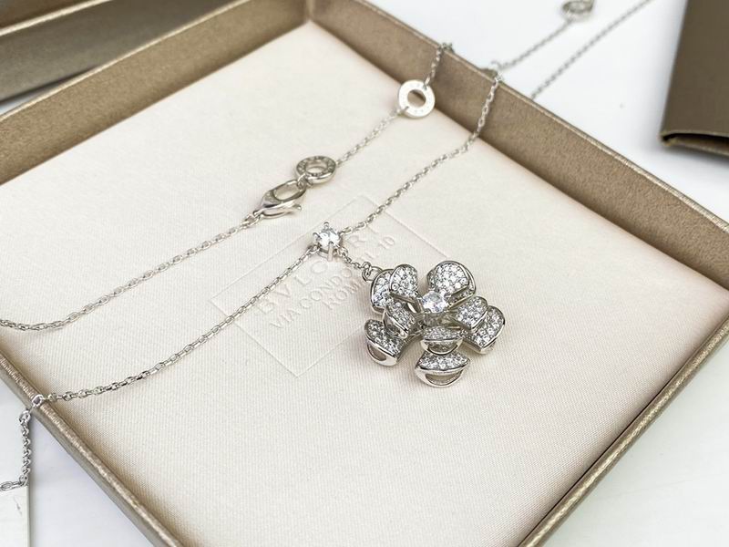 Bvlgari necklace 09yxq43 (3)