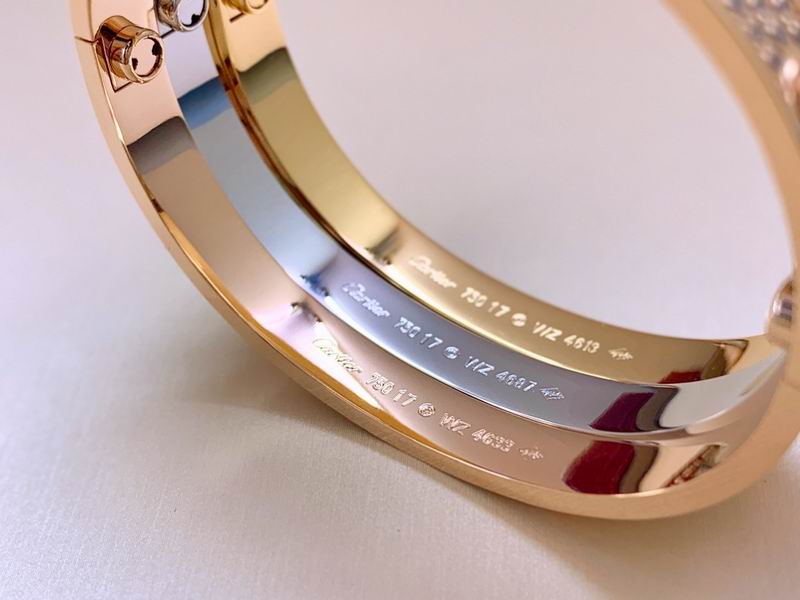 Cartier bracelet 07yxq06 (8)