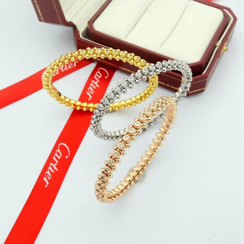 Cartier bracelet 08yxq02 (2)