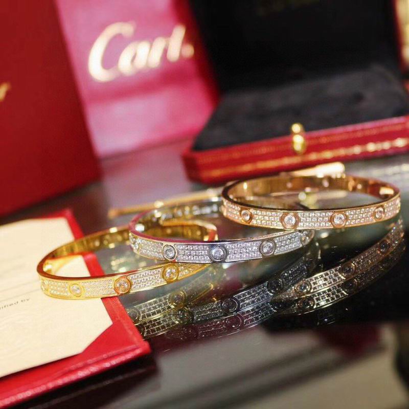 Cartier bracelet 08yxq05 (2)
