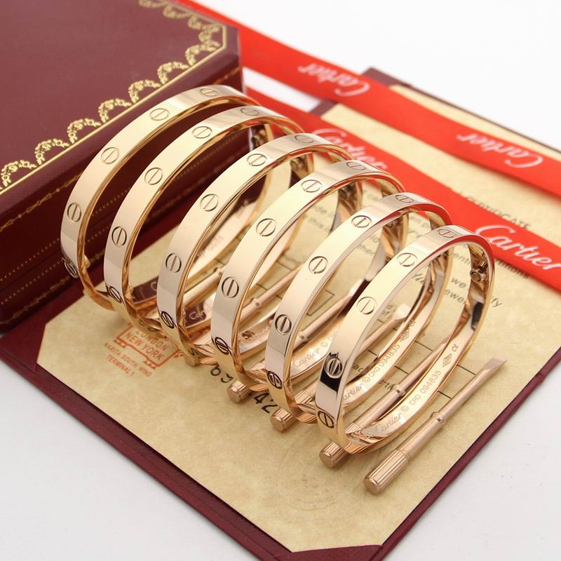 Cartier bracelet 08yxq07 (6)