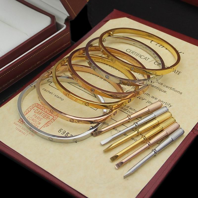 Cartier bracelet 08yxq10 (2)