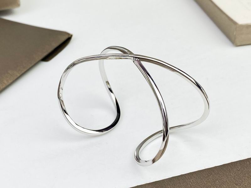 Cartier bracelet 09yxq03 (4)