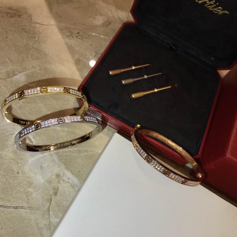 Cartier bracelet 09yxq04 (2)