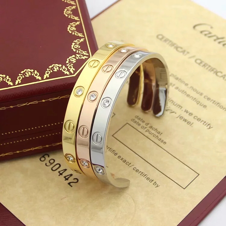 Cartier bracelet 09yxq06 (1)