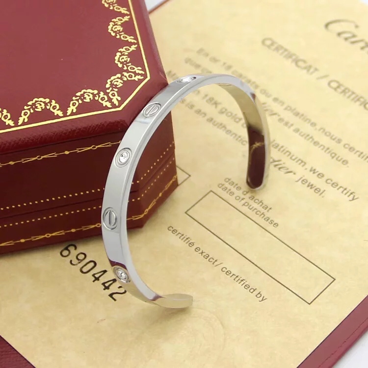 Cartier bracelet 09yxq06 (5)