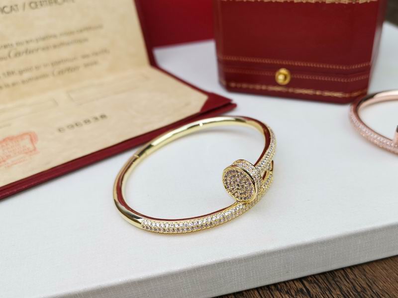 Cartier bracelet 09yxq08 (4)