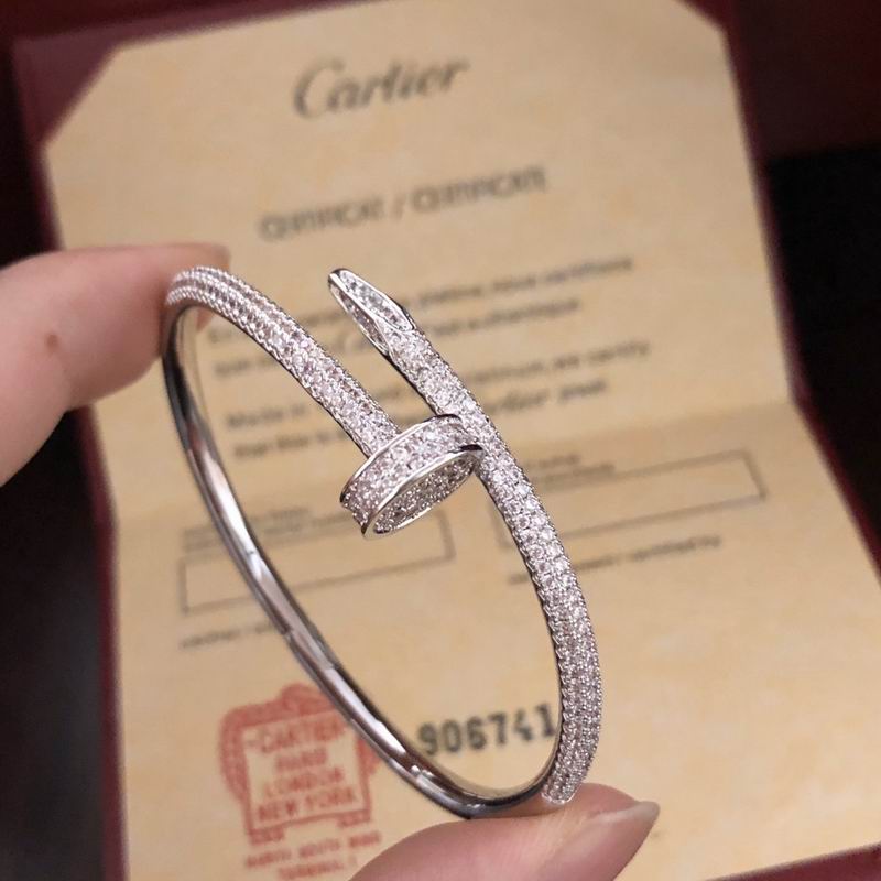 Cartier bracelet 09yxq13 (4)