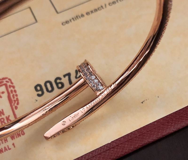 Cartier bracelet 09yxq13 (7)