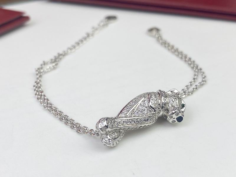Cartier bracelet 09yxq16 (6)