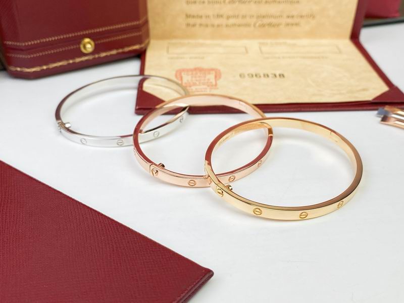 Cartier bracelet 09yxq20 (5)