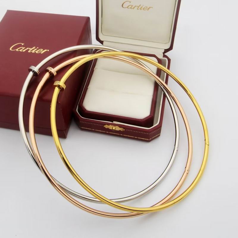 Cartier necklace 08yxq12 (2)