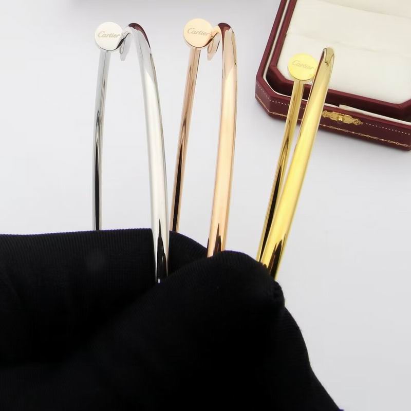 Cartier necklace 08yxq12 (8)