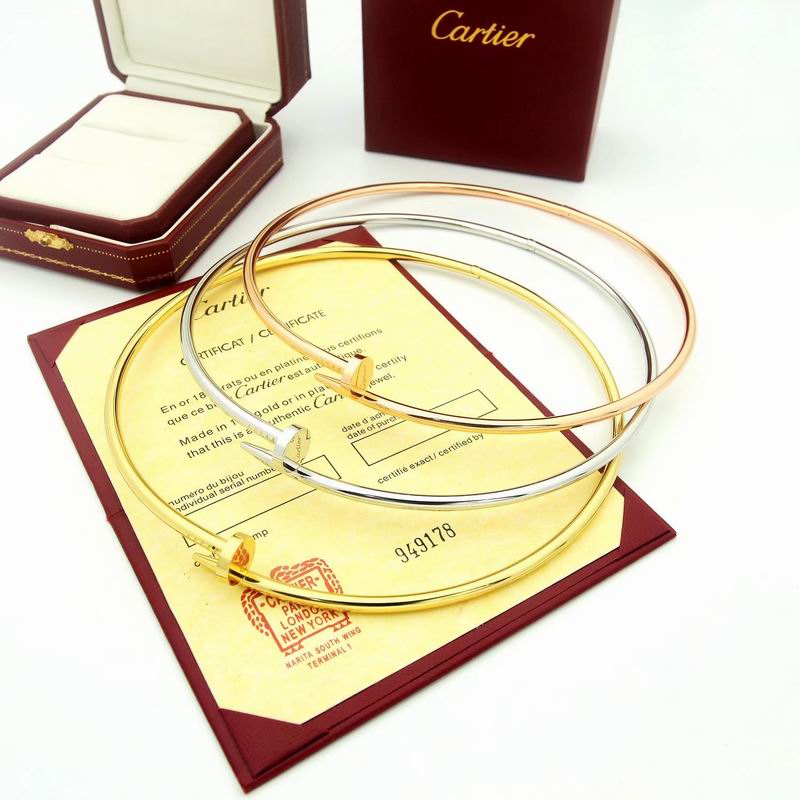 Cartier necklace 09yxq33 (1)