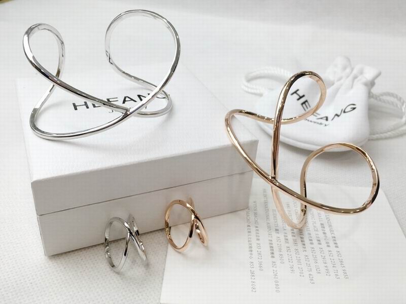 Cartier suits 09yxq07 (1)