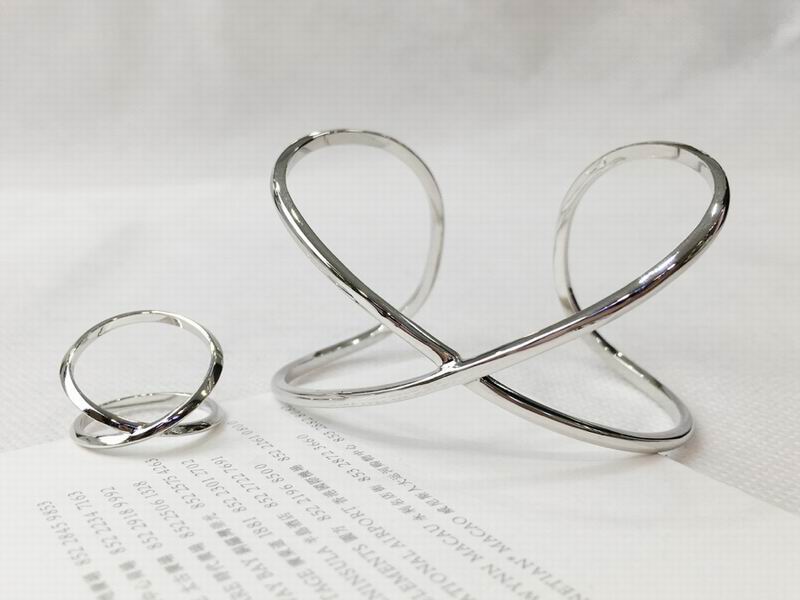 Cartier suits 09yxq07 (6)