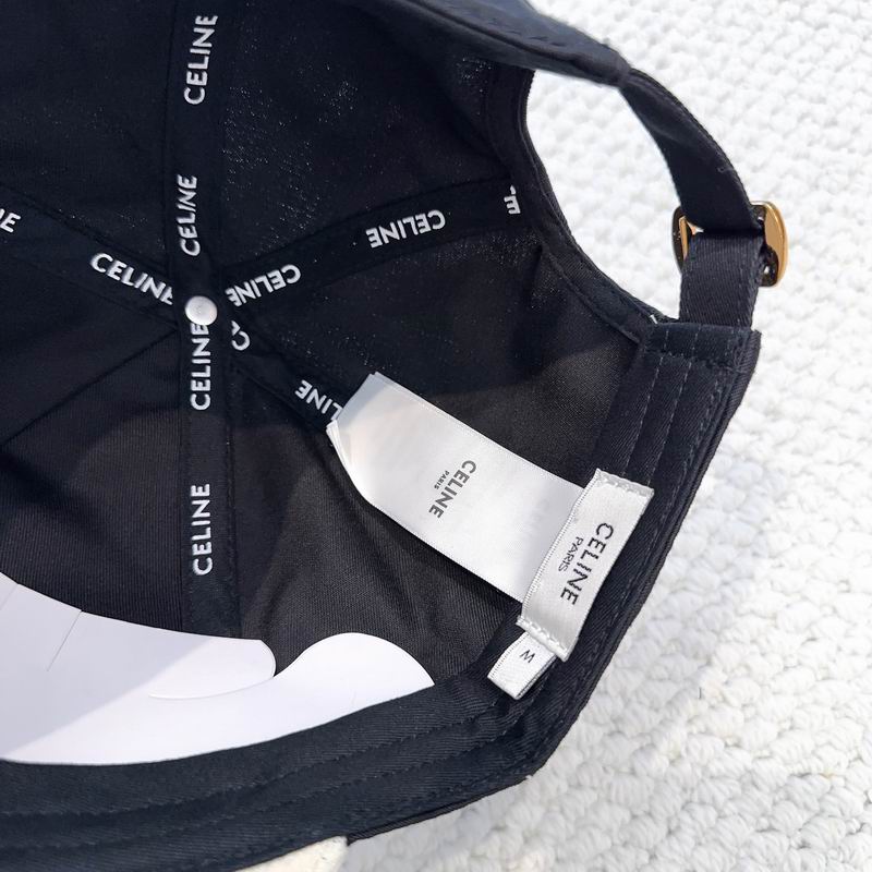 Celine Cap dx (696)