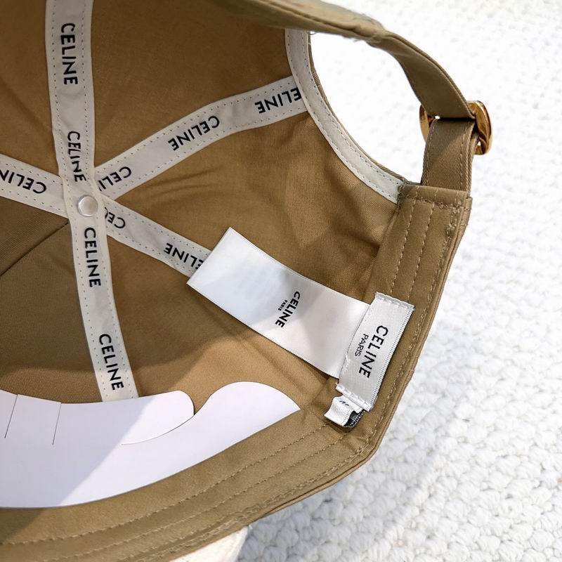 Celine Cap dx (732)