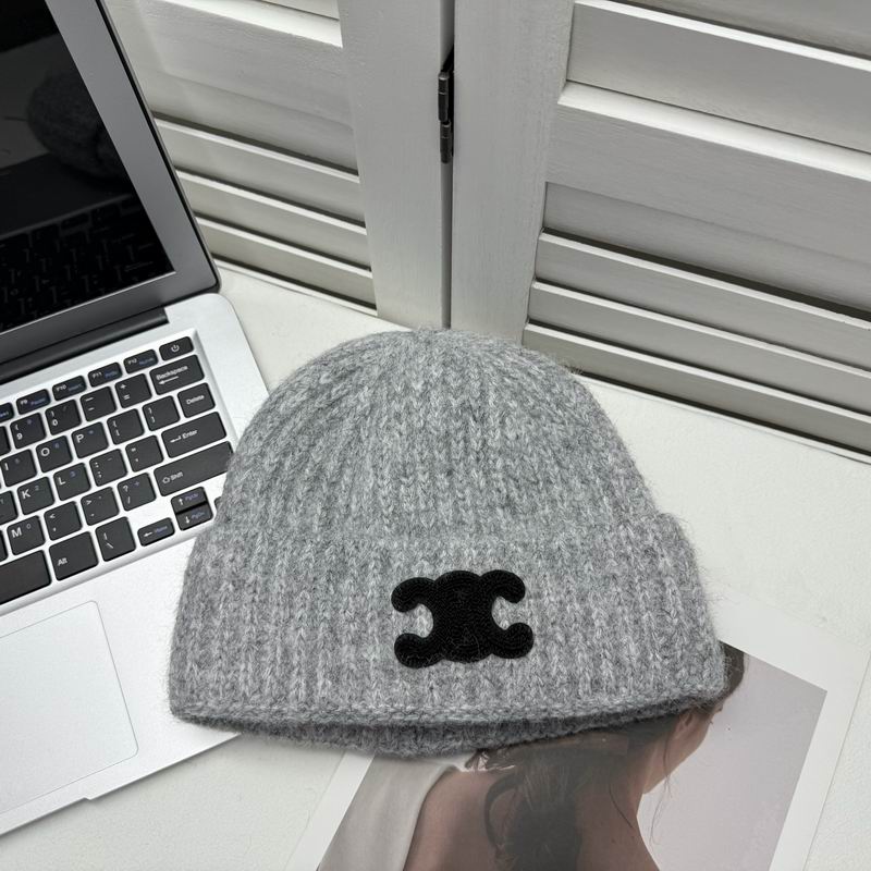 Celine Hat dx (1804)