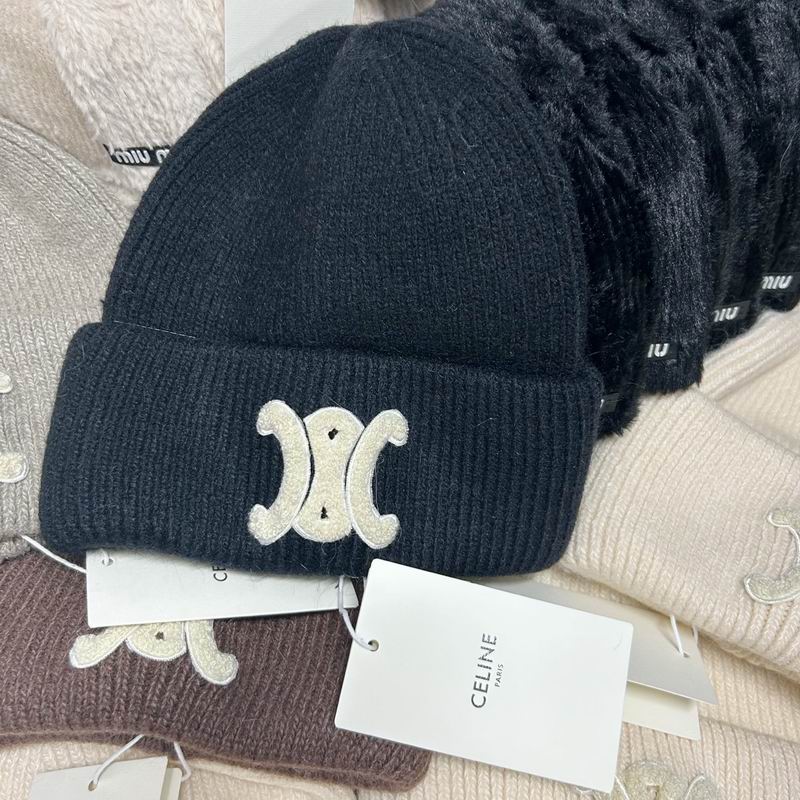 Celine Hat dx (2548)
