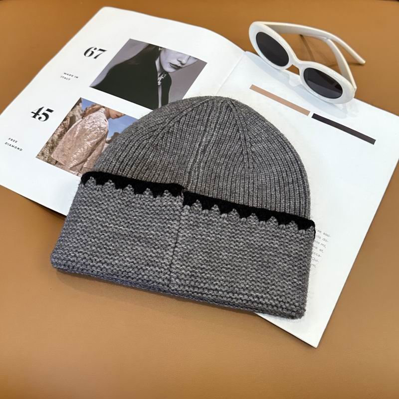 Celine Hat dx (907)