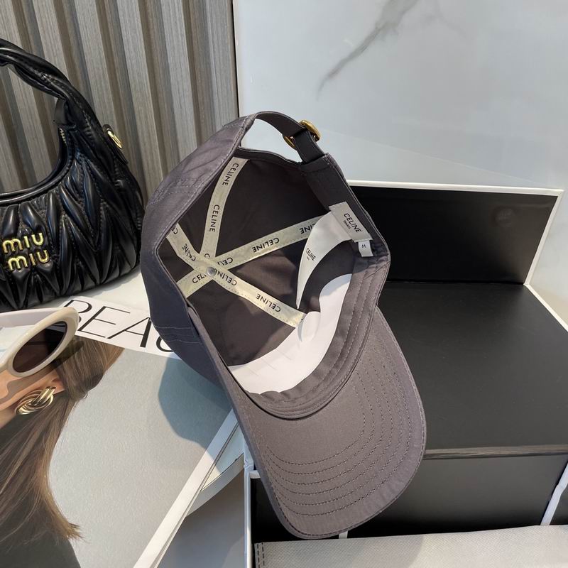 Celine cap dx (295)