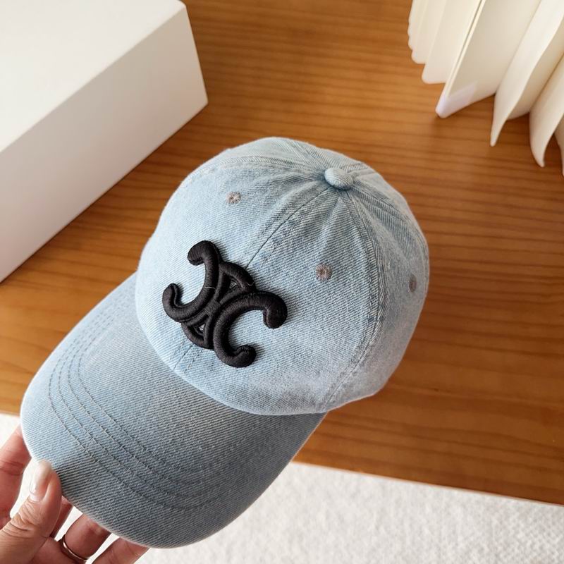 Celine cap dx (821)