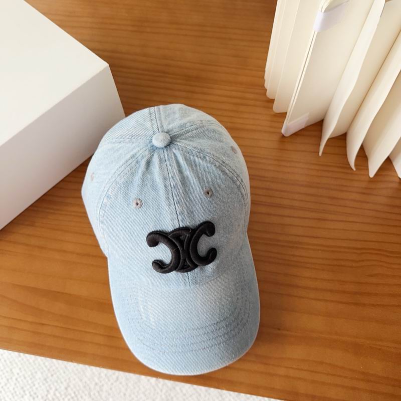 Celine cap dx (825)