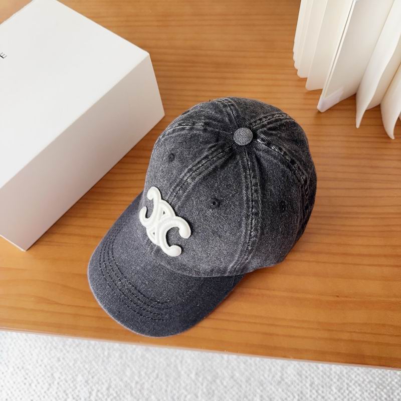 Celine cap dx (834)
