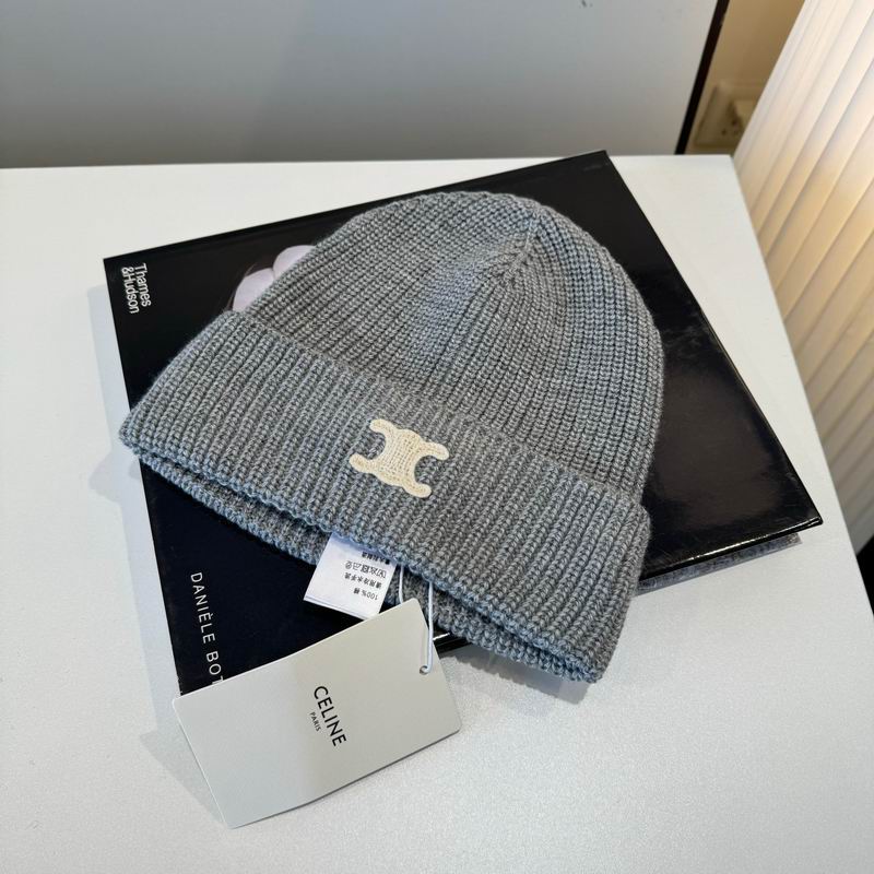 Celine hat dx (1022)